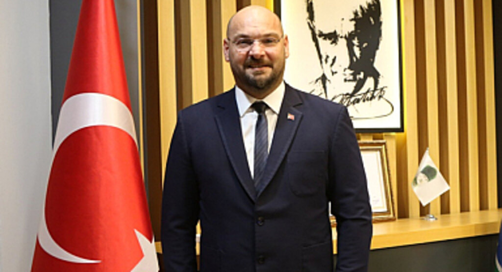Atakum Belediye Başkanı Serhat Türkel'in 30 Ağustos Mesajı