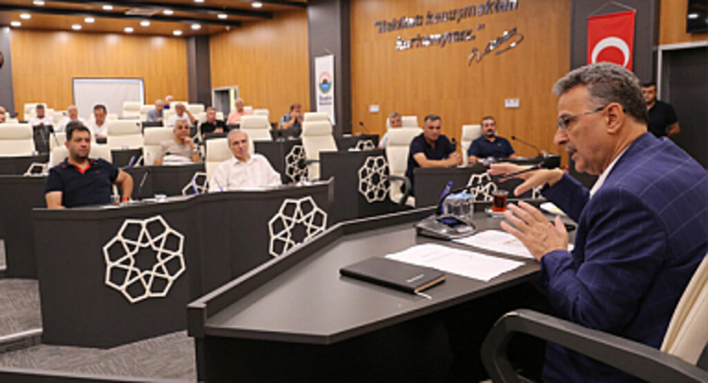 Başkanı Kurnaz: Haniye'yi Terörist İlan Etmemizi İstediler