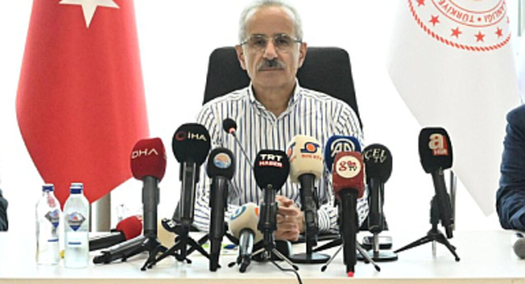 Instagram Ne Zaman Türkiye'nin Demokratik Kurallarına Uyarsa O zaman Açılacak