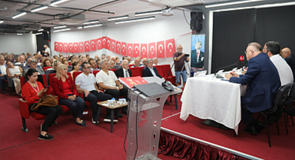 CHP eğitim politikalarını Samsun'da masaya yatırdı