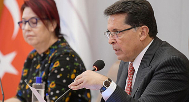 Esenyurt Belediye Başkanı Ahmet Özer terör soruşturması kapsamında gözaltına alındı