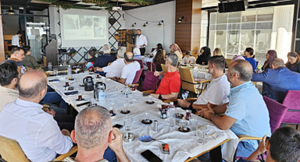 Hayata Anlam Katanlar Derneğinden Filistin Halkına Büyük Destek