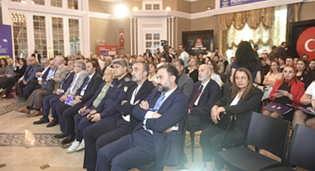 İnternette Çocuk Güvenliği İçin Harekete geçildi