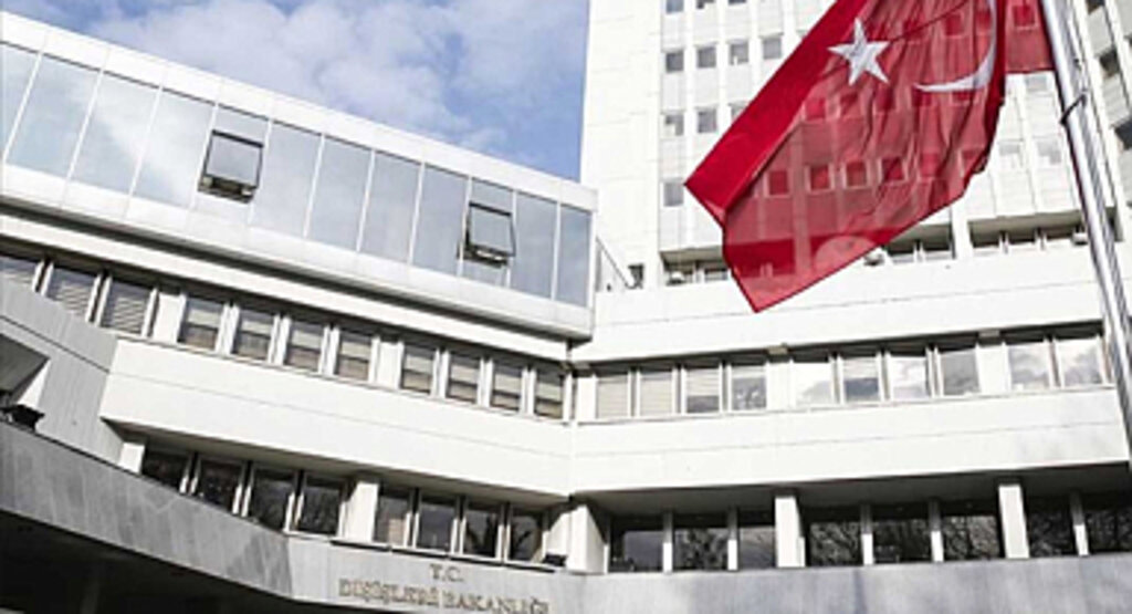 İsrail Zivanadan Çıktı Lübnan'da BM Gücüne Saldırdı
