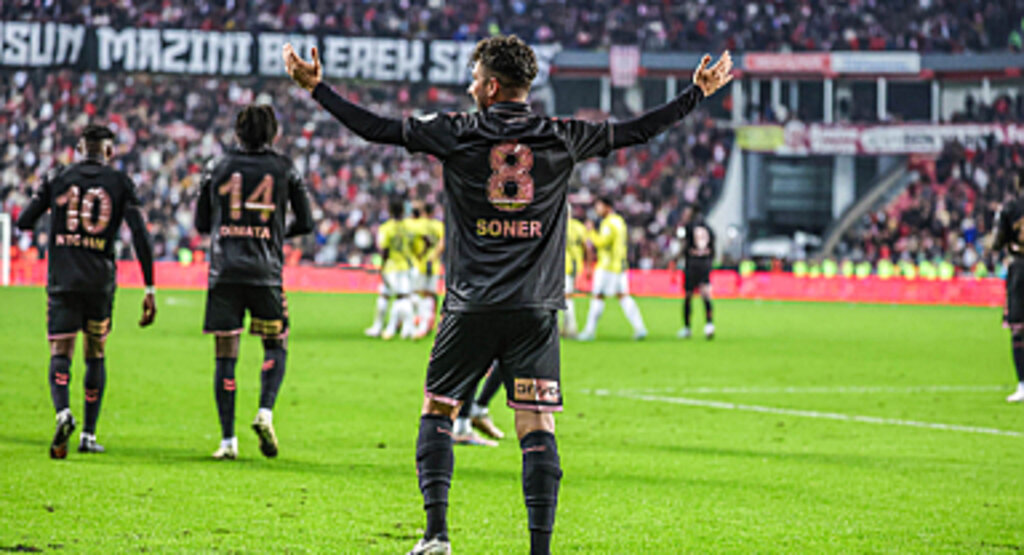 Samsunspor Fenerbahçe'yi Elinden Kaçırdı