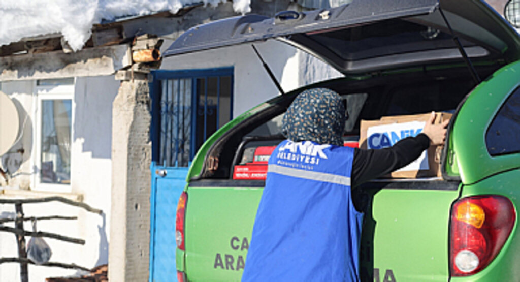 Canik Belediyesinden İhtiyaç Sahiplerine Destek