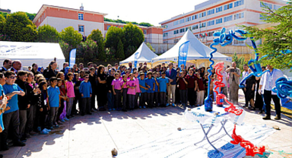 Başkan Sandıkçı: Gençleri yeni nesil teknolojjilerle tanıştırıyoruz