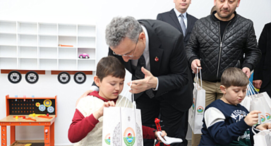 İlkadım'da Özel çocukların gülümsemelerine sağlıklı dokunuş