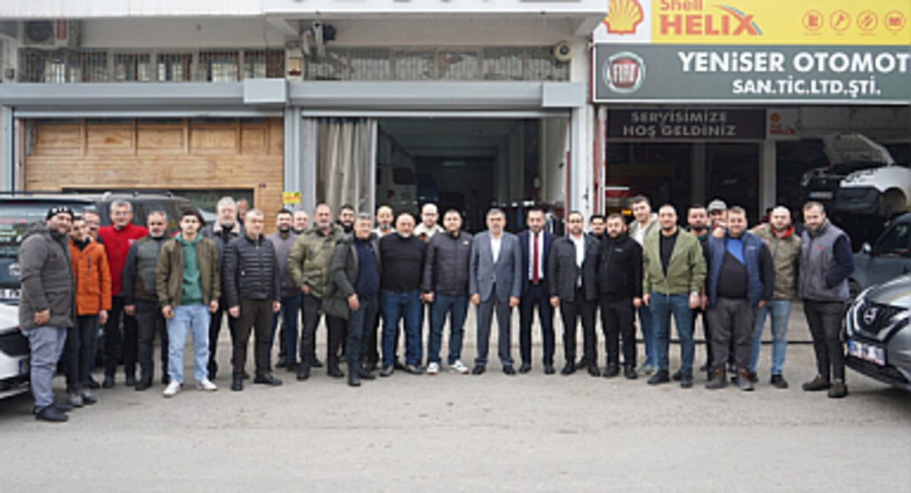 MHP Heyeti Eski Sanayi Esnafı ile Buluştu