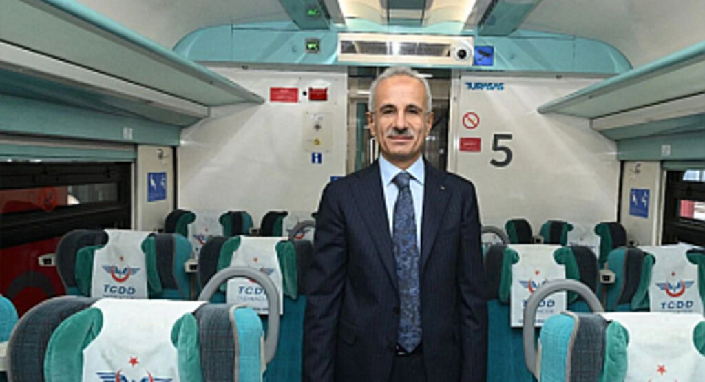Ara tatilde Yüksek Hızlı Trenlere ek sefer