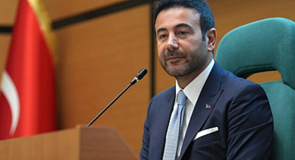 Beşiktaş Belediye Başkanı Rıza Akpolat ihale yolsuzluğundan gözaltına alındı