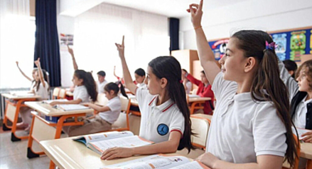 MEB’den özel okullara tavan ücret ve kitap düzenlemesi