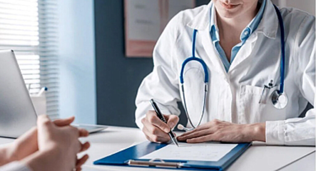 Özel Hastane Yönetmeliği değişti: Fahiş Fiyat Talep Edemeyecekler