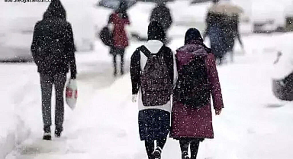 Samsun'da Pazartesi Günü Tüm Okullar Tatil Edildi