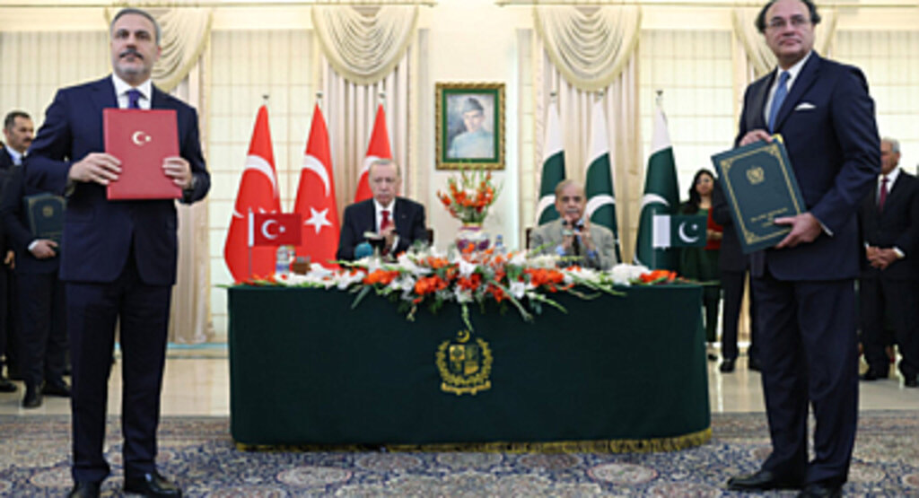 Türkiye ile Pakistan arasında 24 işbirliği anlaşması imzalandı