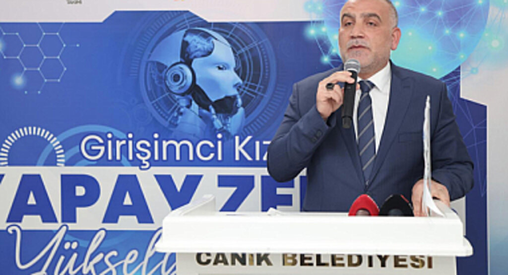 Avustralya Büyükelçiliği'nden Canikli Kız Öğrencilere Yapay Zeka Desteği