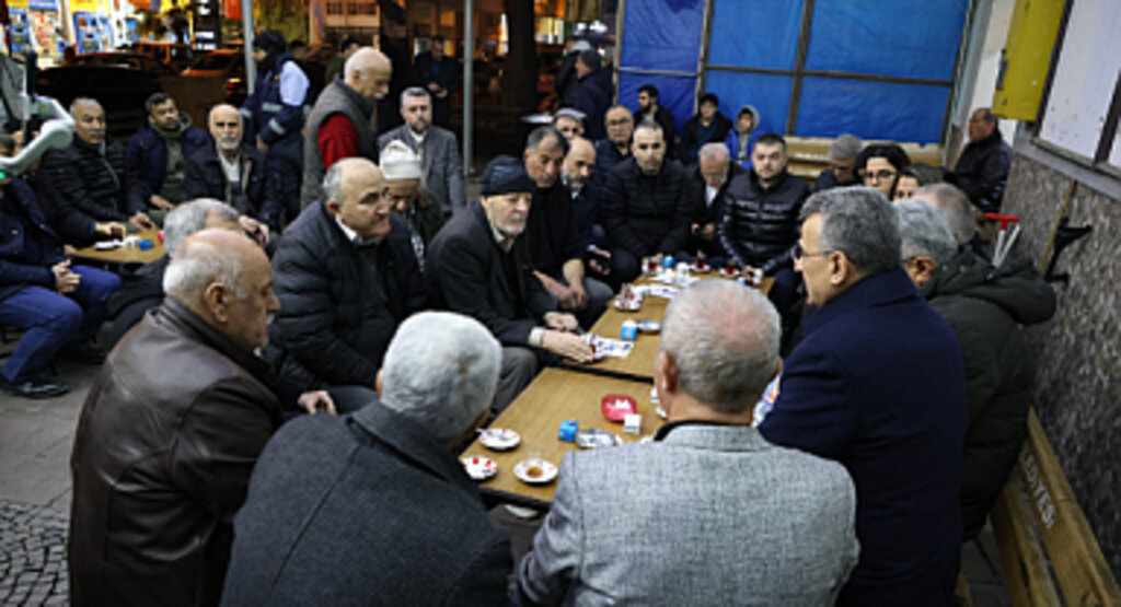 Başkan Kurnaz'ın teravih buluşmaları devam ediyor