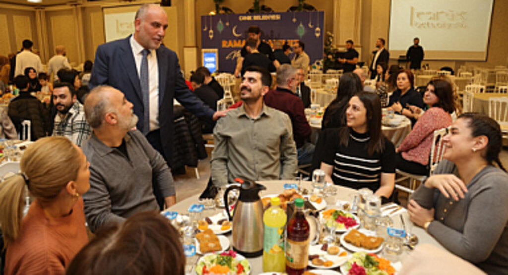 Başkan Sandıkçı Sağlık Çalışanlarını Unutmadı