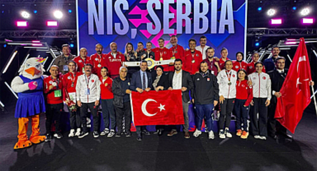Busenaz Sürmeneli 3. dünya şampiyonluğunu kazandı