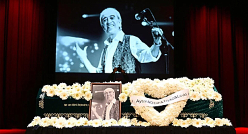 Edip Akbayram son yolculuğuna uğurlandı