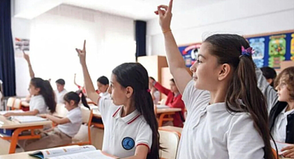 MEB Özel okullarda velilerden alınan ücretleri takibe aldı