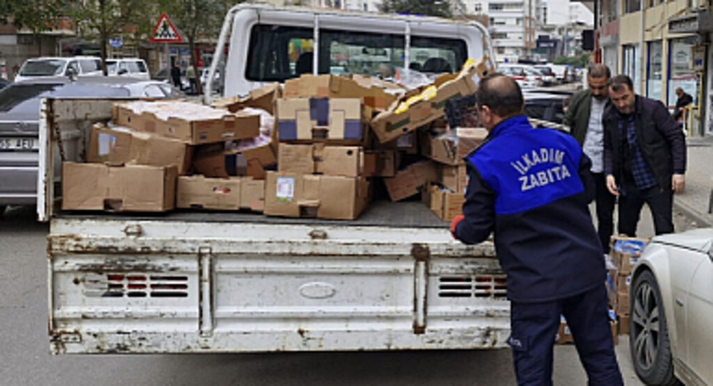 Tarihi Geçmiş Et ve Tavuklarla Samsunluları Zehirleyeceklerdi