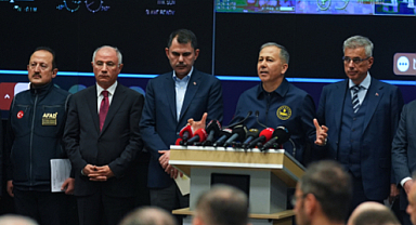 Bakan Kurum: 378 yapısal ihbar geldi, 12 bina tedbiren boşaltıldı