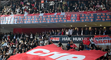 CHP'DE OLAĞANÜSTÜ KURULTAY GÜNÜ