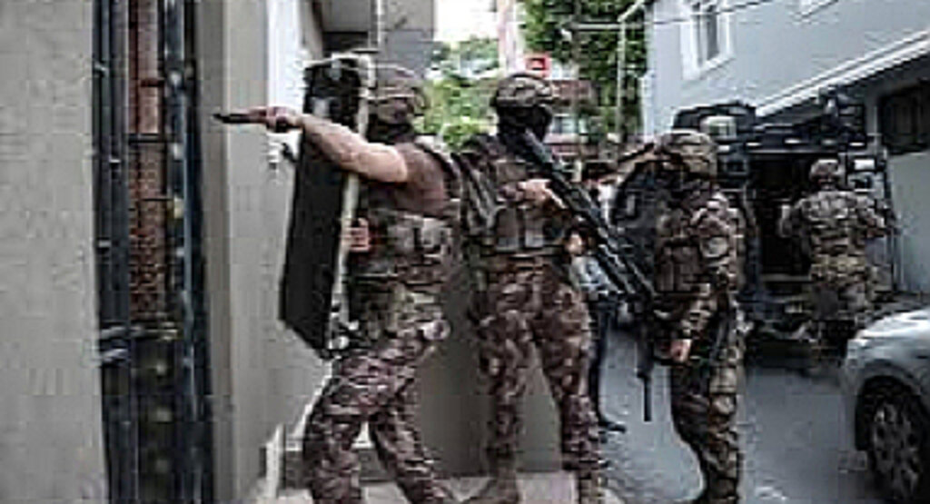 Dev operasyon: 1,4 milyar TL'lik dolandırıcılık çetesi çökertildi