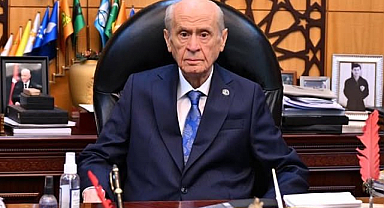 Devlet Bahçeli, MHP Genel Merkezinde Mesaisine Başladı