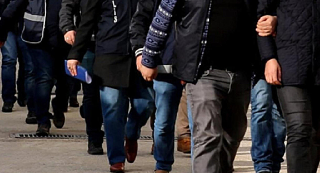 Kapıkule Sınır Kapısında dev rüşvet operasyonu: 38 gözaltı 350 yakalama kararı