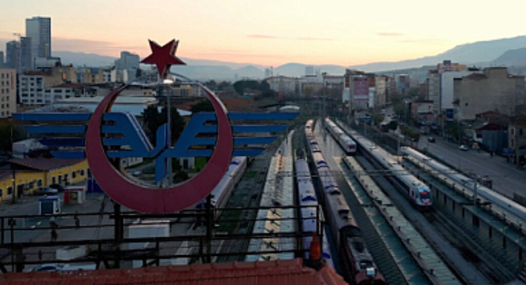 RAYLARDA YEŞİL DÖNÜŞÜM