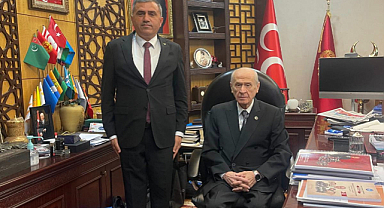 Başkan Mucur’dan MHP Lideri Devlet Bahçeli'ye Samsunspor Forması
