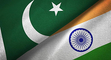 Pakistan ile Hindistan Ateşkes İlan Etti