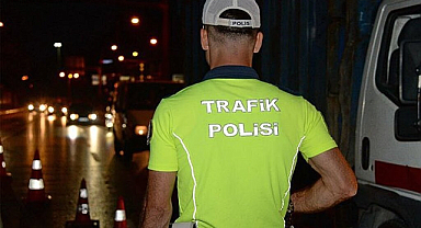 Trafik Cezaları Çok Can Yakacak: Yeni cezaları okumadan trafiğe çıkmayın