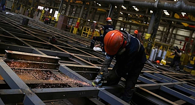 600 bin kamu işçinin talebi 1800 lira yevmiye