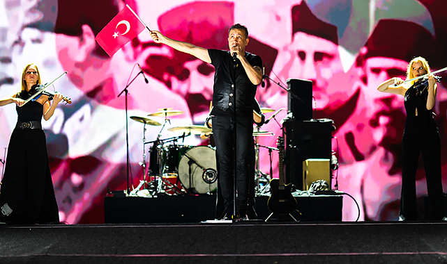 SAMSUN HALUK LEVENT İLE COŞTU