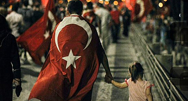 15 Temmuz FETÖ'nün hain darbe girişimi: Dakika dakika neler yaşandı