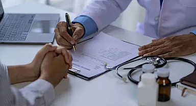 Aile Hekimlerinin 6 ay şartı 1 yıla çıkıyor