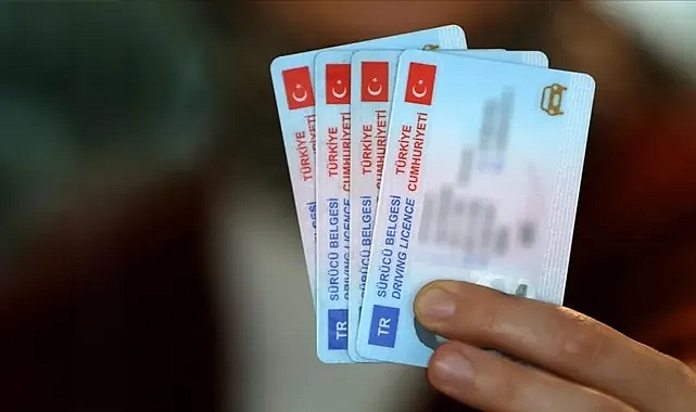Ehliyet yenilemede son günler: 15 lira yerine 7 bin lira ödemeyin