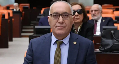 Gelecek Partisi'nde Yaprak Dökümü Devam Ediyor: Milletvekili Doğan Demir'de İstifa Etti