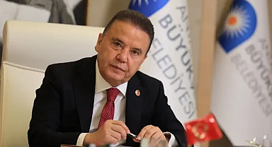 Muhittin Böcek kalp rahatsızlığı nedeniyle hastaneye kaldırıldı