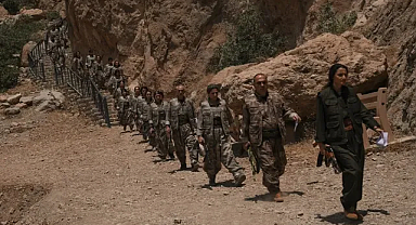 PKK'dan ilk grup silahlarını bıraktı
