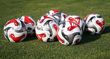 Süper Lig 2025-2026 sezonunda kullanılacak resmi maç topu tanıtıldı