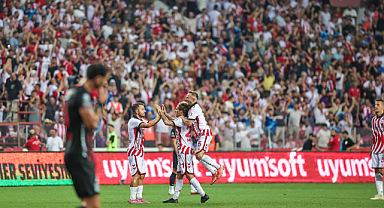 Samsunspor kaldığı yerden devam: 3 puan 2 golle geldi