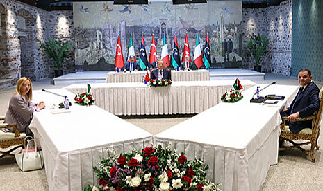 Türkiye-İtalya-Libya zirvesi İstanbul'da gerçekleşti