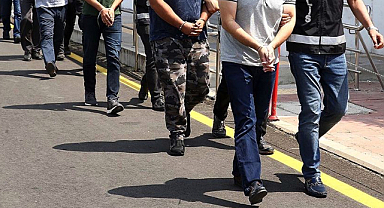 Yurt dışına kaçmaya çalışan 4 FETÖ üyesi yakalanarak tutuklandı