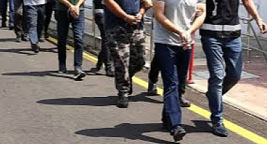 FETÖ operasyonu: 41 gözaltı 25’i tutuklama