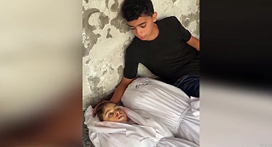 Gazze'de masum bebekler katlediliyor