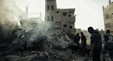 İsrail kana doymuyor: Gazze'de sivillerin kaldığı çadırları ve binaları bombalıyor